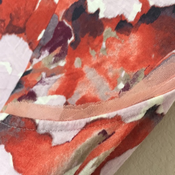 Simply Vera Wang wrap top blouse print - Picture 5 of 7